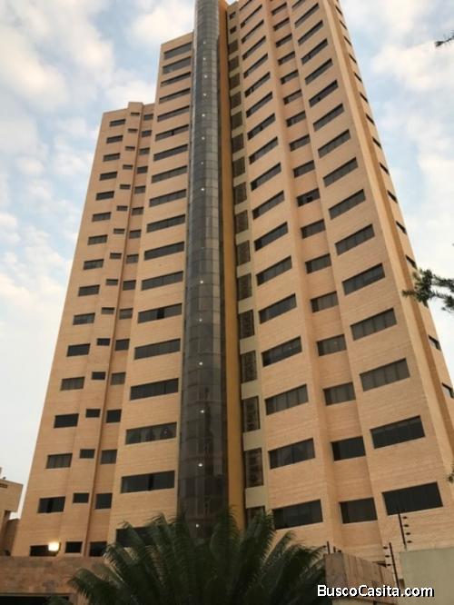 Eglée Suárez Vende Apartamento en el edificio 4033 Park, El Parral. 
