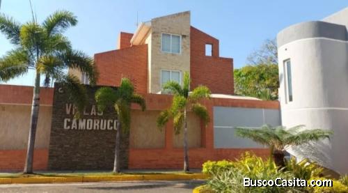 VENDO TOWN HOUSE EN VILLAS CAMORUCO