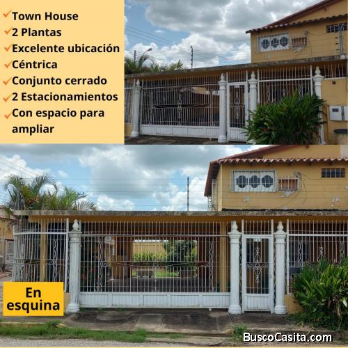 Se vende hermoso TOWN HOUSE
