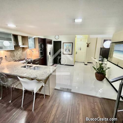 EN VENTA CASA LUJOSA EN LECHERIA