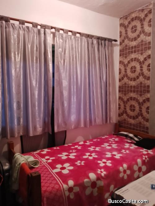 Habitación con baño privado