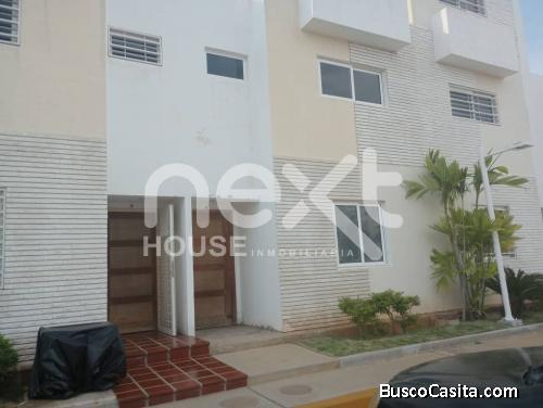 TOWNHOUSE  VENTA EN SEMI-GRIS SECTOR PARAISO MARACAIBO NEXT 256 ELIDA HERNANDEZ NEXT HOUSE