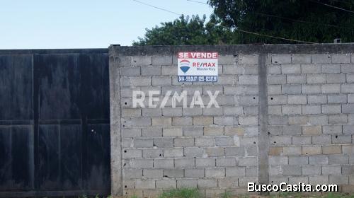 Terreno en venta con financiamiento.