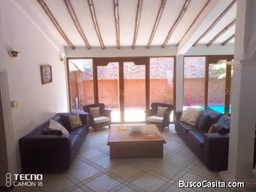 Casa Amplia En Venta Cerca De C.C Sambil En Barquisimeto Edo Lara 