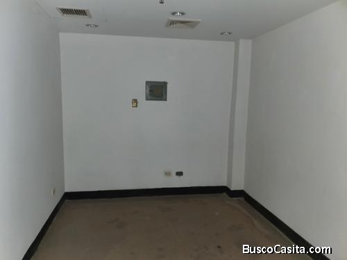 Venta de local comercial plaza Bolivar frente a la asamble capitolio centro de caracas distrito capi