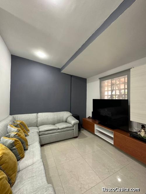 ESPECTACULAR CASA EN VENTA EN URB PRIVADA CERCA DE LA RIBEREÑA 