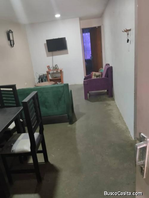 Venta de casa en urbanización Castillejo, Guatire