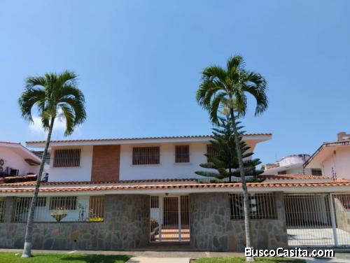 Disponible casa, ubicada en: La Trigaleña