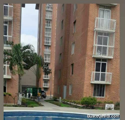 Se alquila Apartamento Amoblado zona oeste 