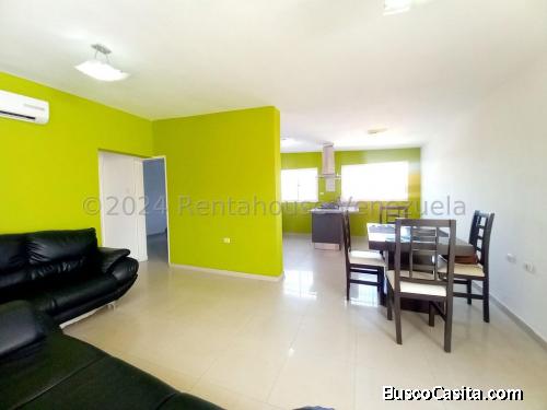 Apartamento en venta en la Av Josefa Camejo.