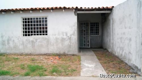 En Venta Casa con excelente espacio.