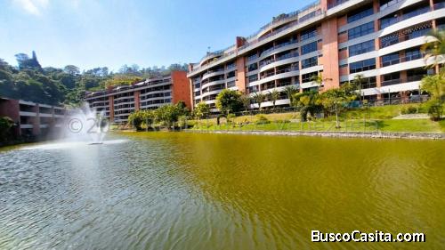 Extraordinario apartamento La Lagunita Country Club