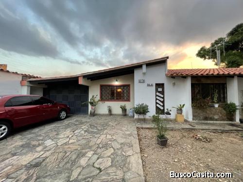 Se vende casa en el Este de Barquisimeto 