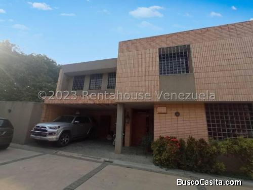 Townhouse en venta Las Lajas Naguanagua 