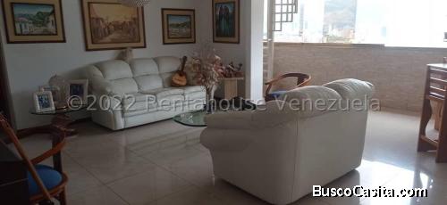 Amplio y fresco PH en Colinas de Bello Monte. 22-02-24