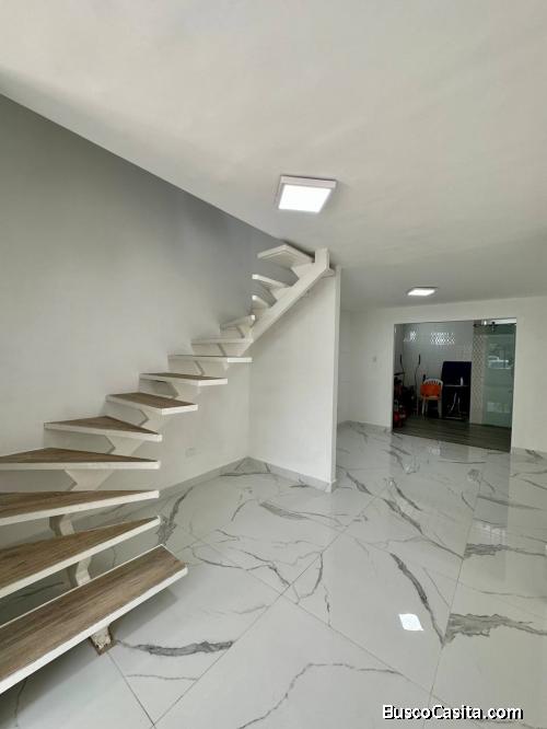TOWNHOUSE DE TRES NIVELES EN CAMINOS DE TARABANA