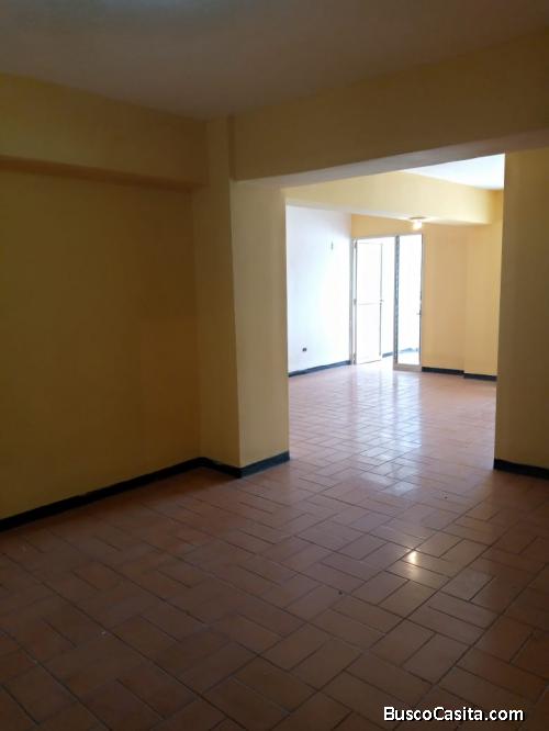 Vendo Apartamento en la Candelaria 