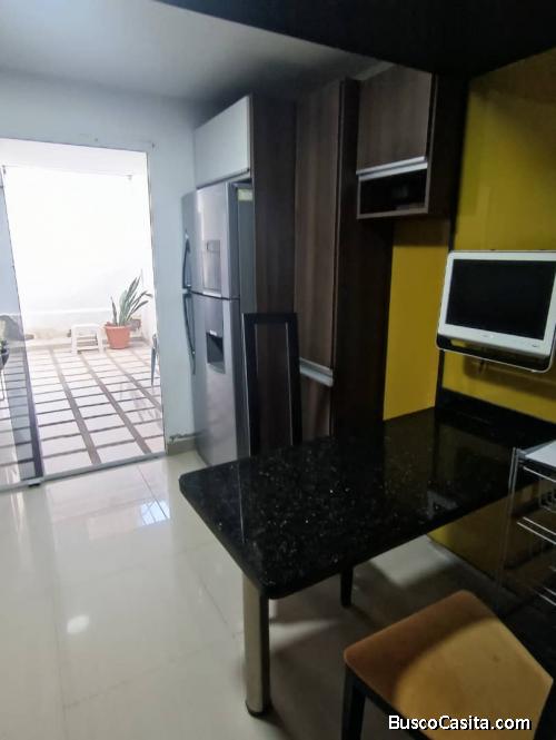 TOWNHOUSE AMOBLADO Y EQUIPADO UBICADO EN CAMINO DE TARABANA