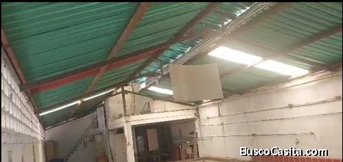 Alquiler de Galpon de 200 m2