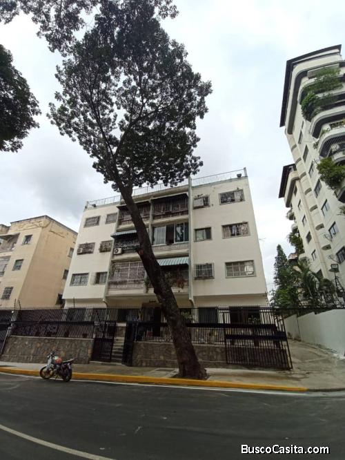 SE VENDE BELLO APARTAMENTO