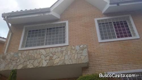 Venta casa Urb los Andes 