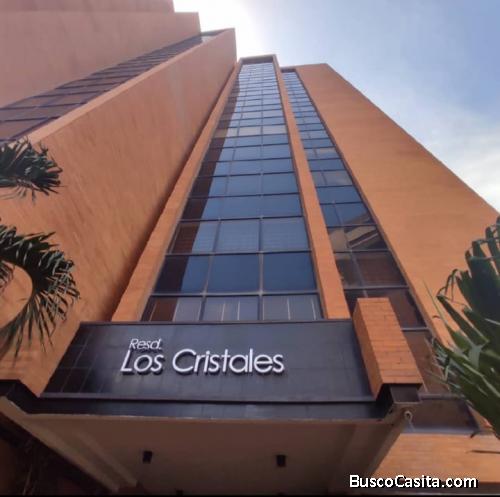 Apartamento venta Maracaibo Edificio Los Cristales 260324 La Lago