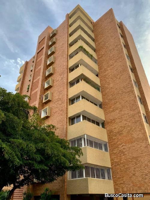 Apartamento venta maracaibo edif. Piedra Luna  020424