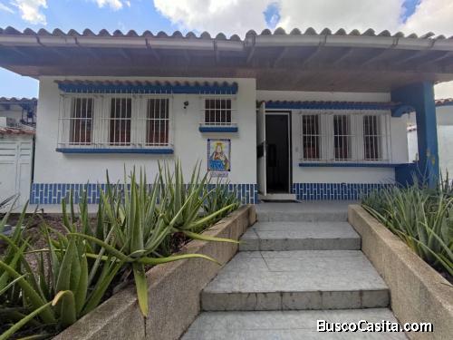 Sonia Correa vende Casa en Urbanización Trigal Sur Valencia Estado Carabobo