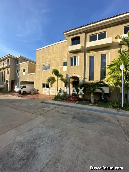 casa venta maracaibo en Villa Cabo Norte Isla Dorada 220424