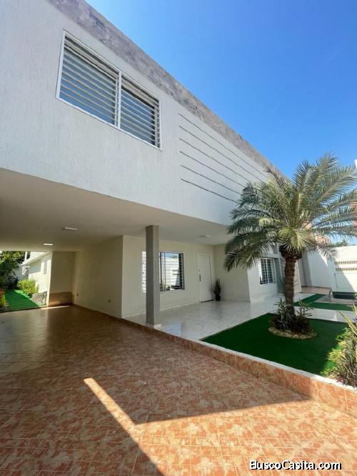 casa venta maracaibo en la Urb La California 230424