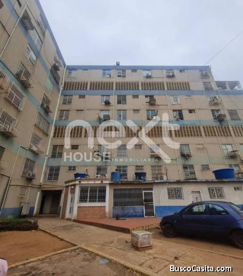 APARTAMENTO EN VENTA EL TREBOL C2 MARACAIBO NEXT 732 ELIDA HERNANDEZ TELF. 0424-6072709
