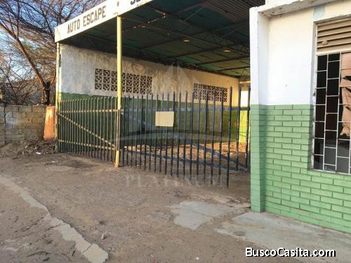     Se alquila Local Av Ollarvides Puerta Maraven, Falcón