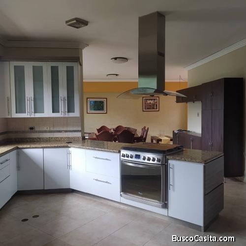 Sonia Correa vende Pent House en Urbanización La Trigaleña Valencia Estado Carabobo