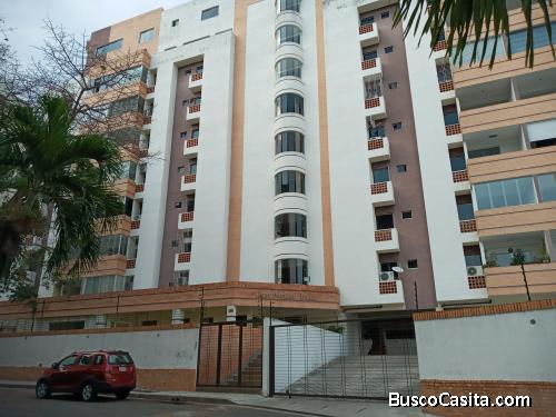 Sonia Correa vende Apartamento en Urbanización Campo Alegre Valencia