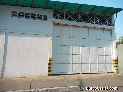 Wil y Gaby venden Galpón en santa cruz de Aragua 758m²