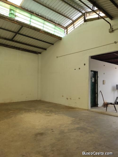 Marbela Mendoza vende galpon en la candelaria 