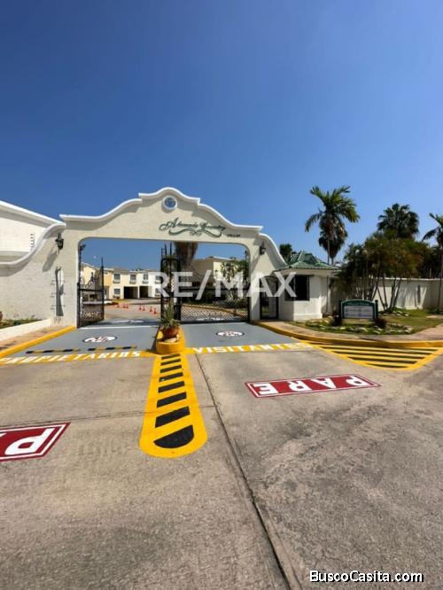 casa venta maracaibo en Villa Alameda Country 230524