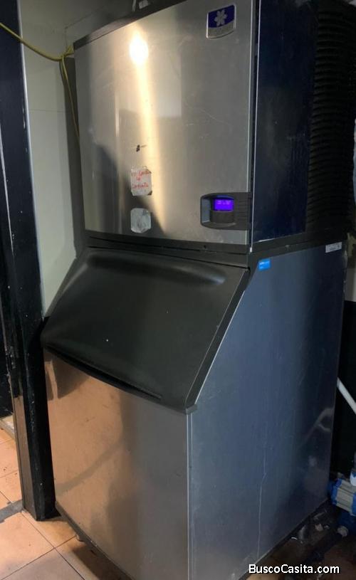 Sonia Correa vende Fondo de Comercio en Centro Comercial Concepto La Granja Naguanagua