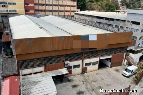 SE VENDE GALPÓN INDUSTRIAL CON OFICINA Y LOCAL COMERCIAL EN GUAICAY