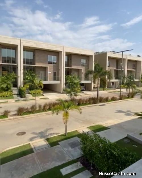 Townhouse exclusivo y lujoso