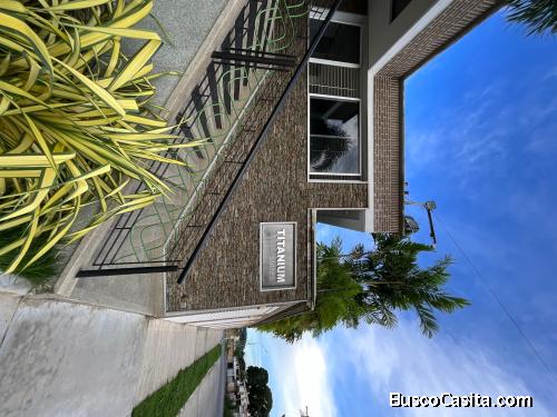 En obra blanca hermoso apartamento