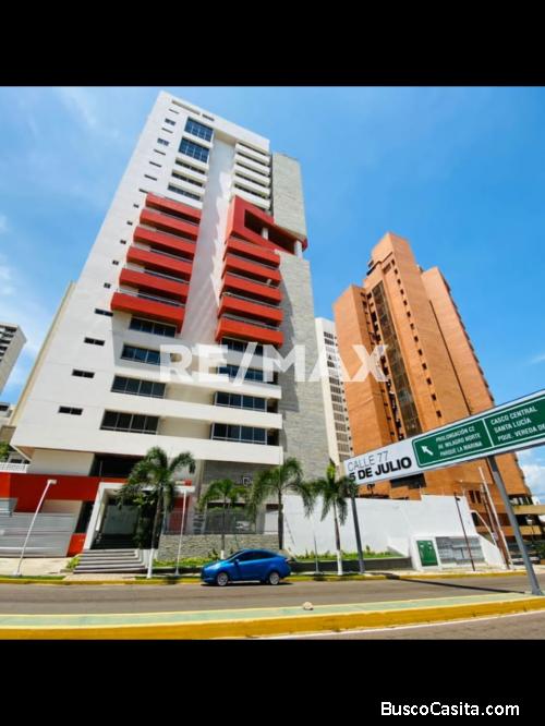 Apartamento En Venta. Torre Insignia. Remax Millenium