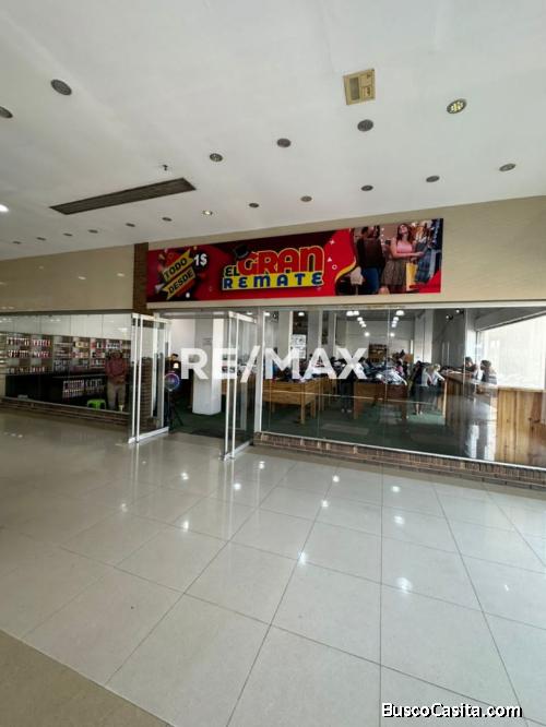 Local En Venta. C.C Gran Bazar. Remax Millenium