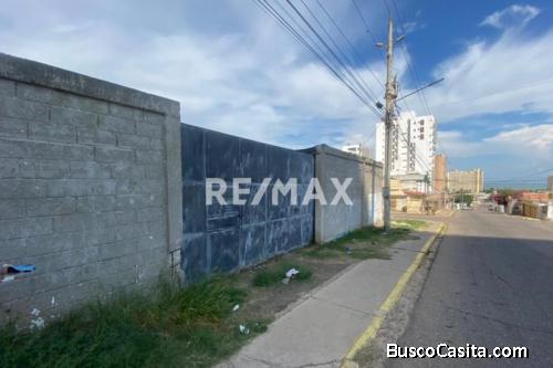 Terreno en Venta Sector La lago Remax Millenium