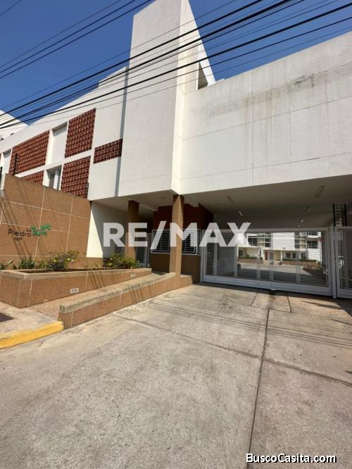 Apartamento En Venta Piedra Loft. Remax Millenium