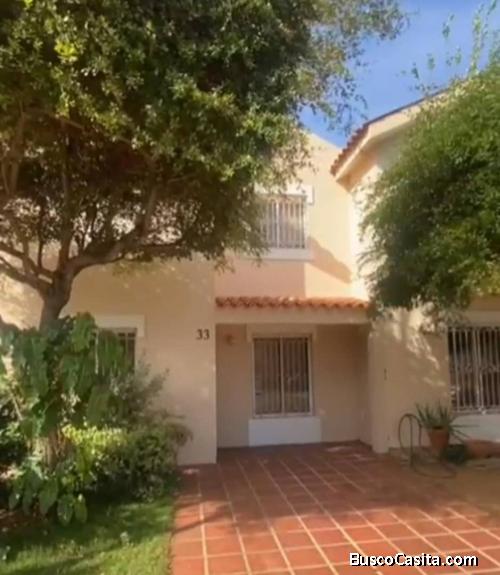 TownHouse en Venta Villa Punta Arena Remax Millenium