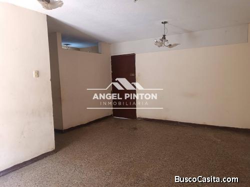 APARTAMENTO VENTA URB SAN FRANCISCO SWUETTER API 0106