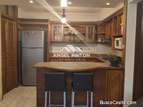 APARTAMENTO EN VENTA EN MILAGRO NORTE MARACAIBO SWUETTER API 4305