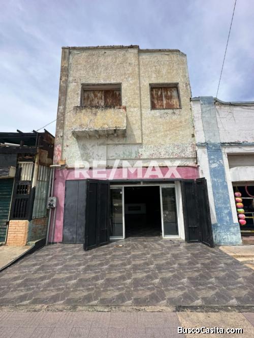 Local en Venta. Paseo Ciencas. Remax Millenium