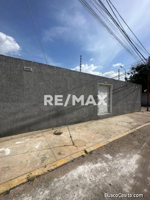 Casa en Venta Urb. San Miguel Remax Millenium